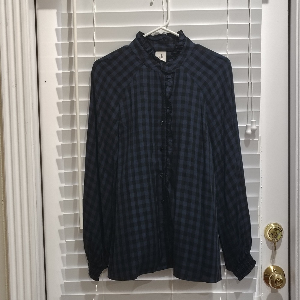 Cabi Women Small Navy Black Plaid Ruffle Button Up Top‎ Prairie Boho Whimsigoth